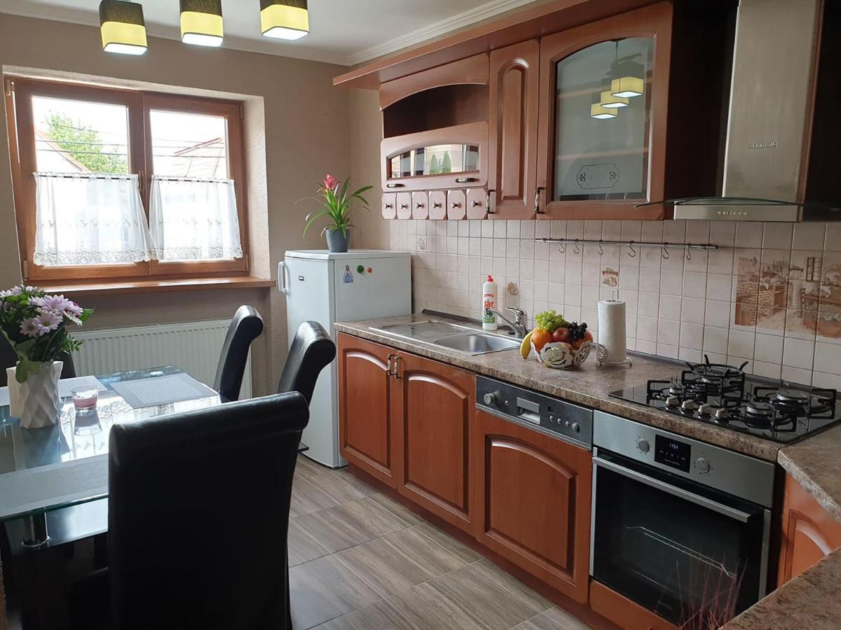 Apartman Lana בויניצה מראה חיצוני תמונה