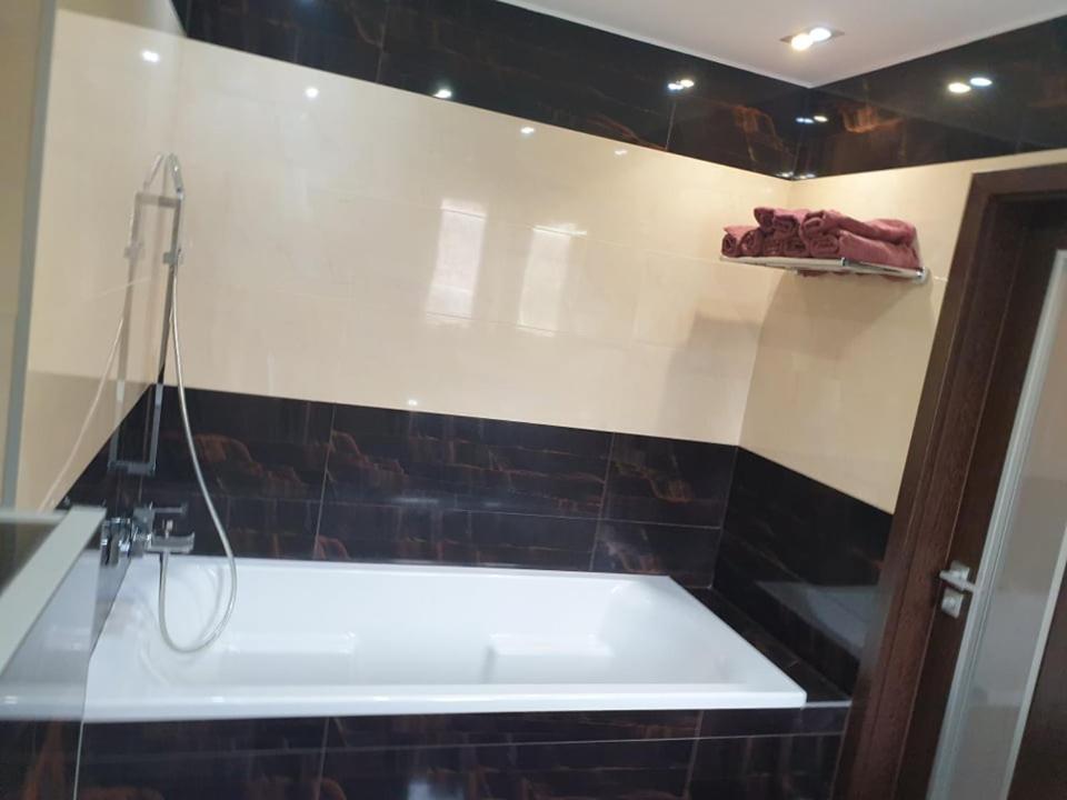 Apartman Lana בויניצה מראה חיצוני תמונה